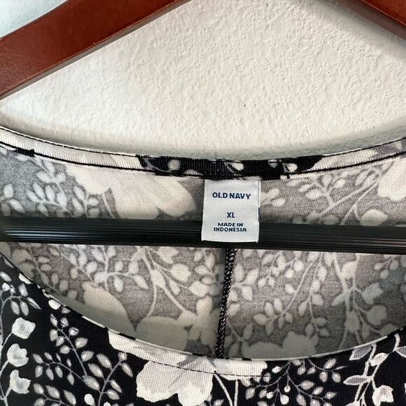 Old Navy Womens Black Floral Longsleeve Knit Swing Dress XL Modern Boho Chic - Picture 5 of 10